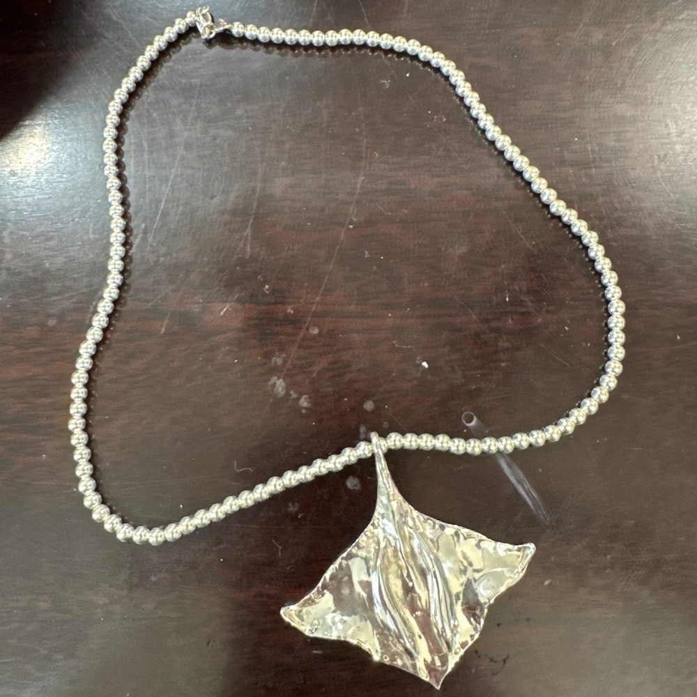 Sterling silver 3mm beaded chain necklace and manta ray pendant